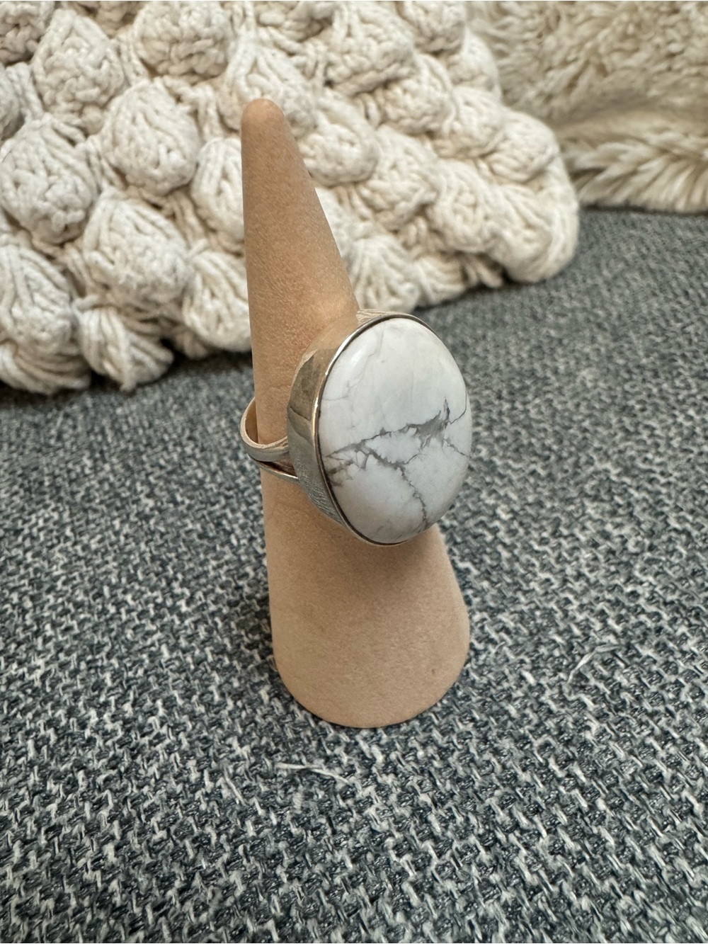 Sterling silver and Howlite statement ring size 6